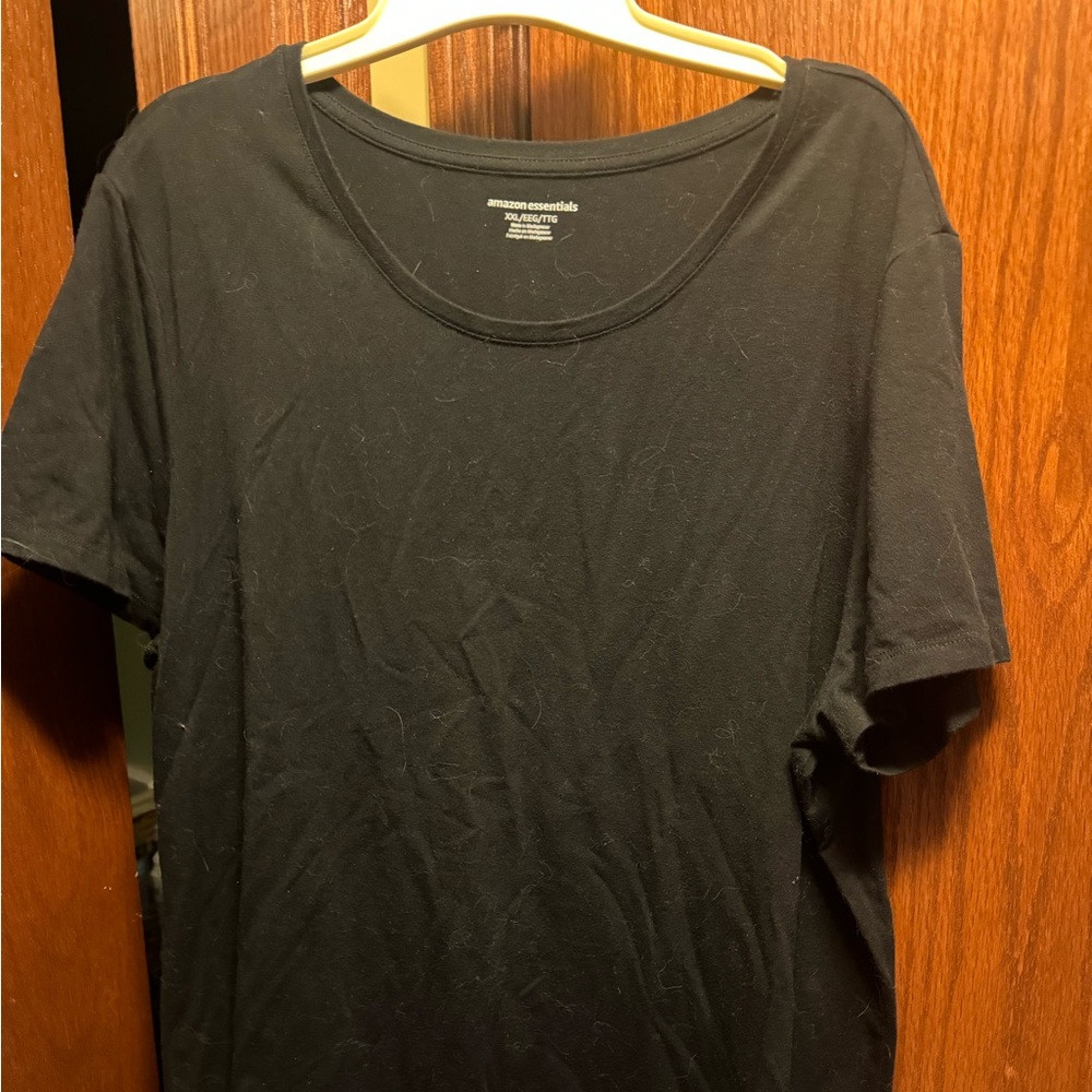 - Amazon Essentials XXL t shirt in EuC